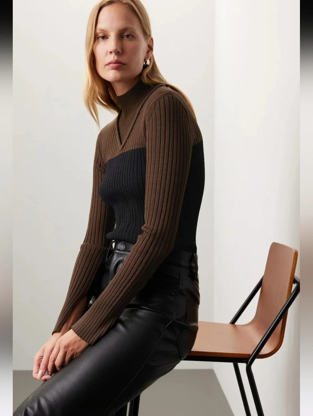 Marina Moscone Brown Colorblock Mock Neck Rib Sweater Size XS